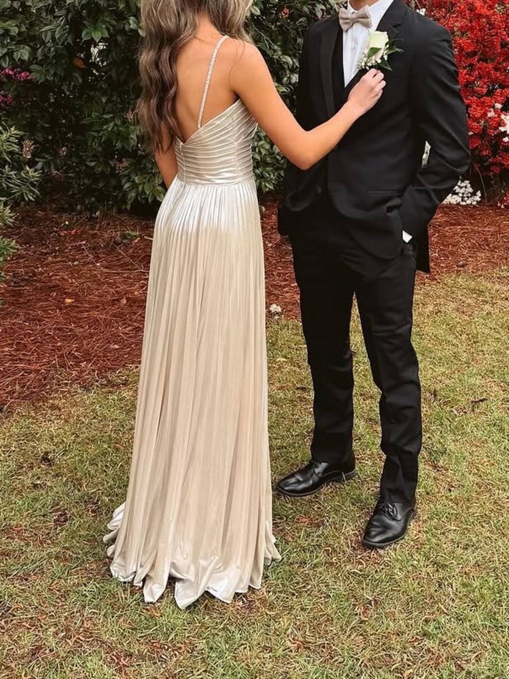 Sherri Hill Metallic Champagne Evening Gown Prom Formal Dress Size 2 Style 55930 - Picture 2 of 5